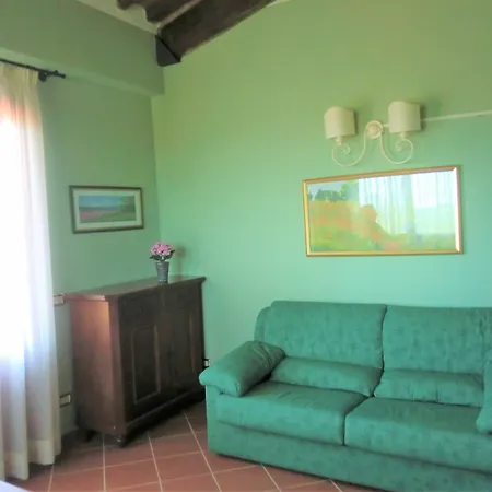 Hotel Poggio Lungo 2*